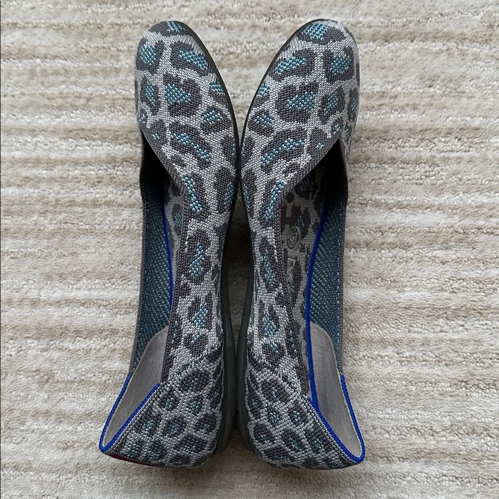 EUC Rothy’s Gray Spotted Leopard Cheetah Round Toe Flats Limited Edition Size 7